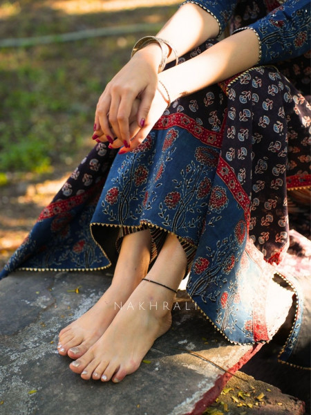 Umrao Black Angrakha Cotton Kurta