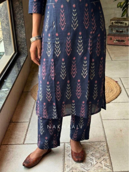Tanirika Navy Blue Cotton Kurta Pant Set with Ikat Print