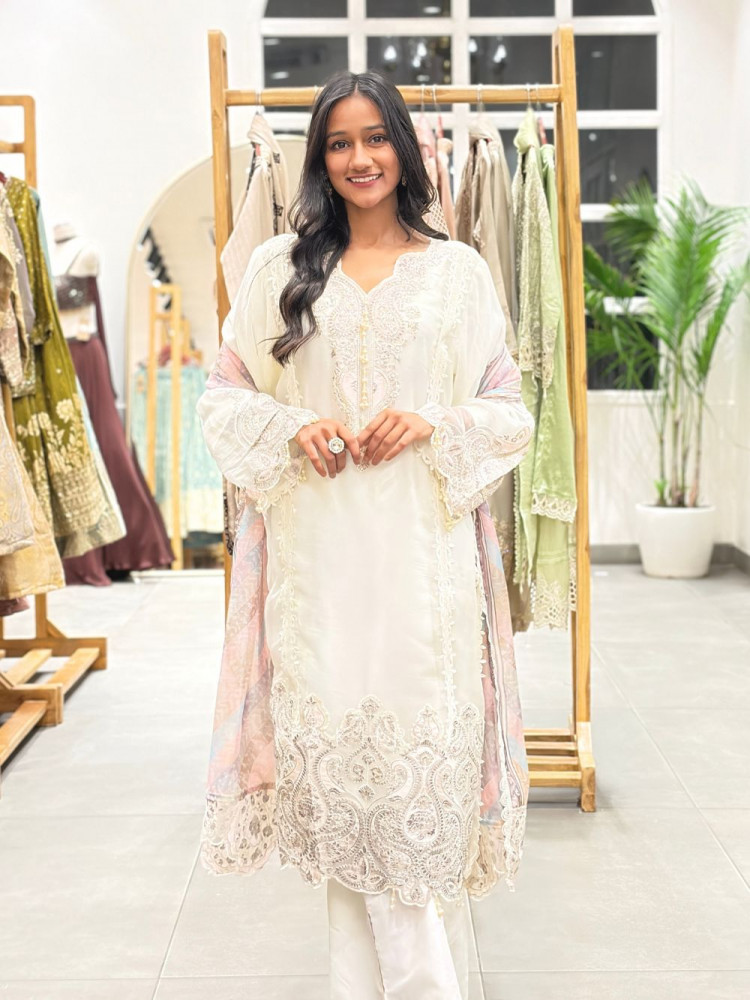 Image of Sahira Chikankari Suit Set with Tassel Detailing