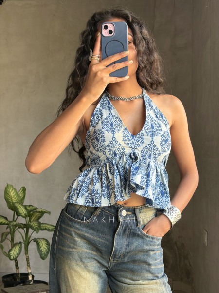 Tierra Flare Blue Printed Crop Top