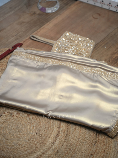 Shamira Golden Saree with Readymade Blouse