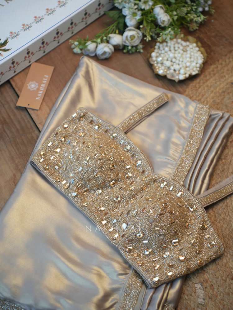 Image of Shamira Golden Saree with Readymade Blouse