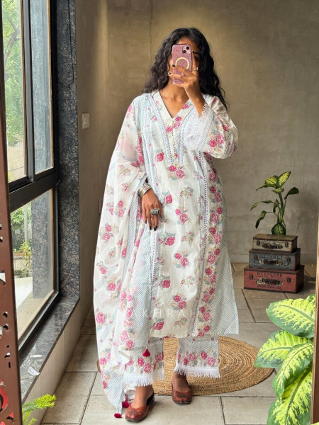 Ruhika White Suit Set with Floral Print and Lace Detailing