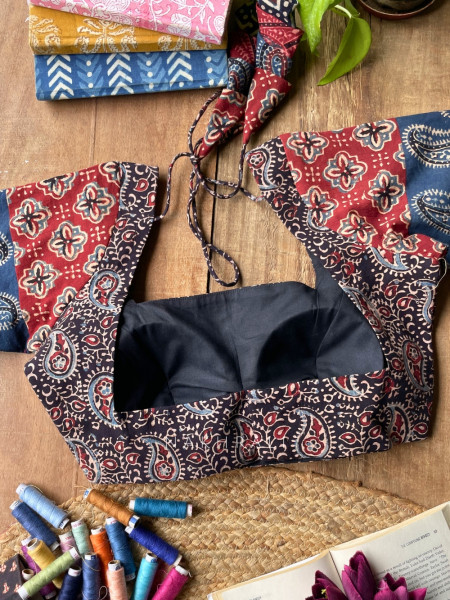 Sutr-rang Black Blouse Mixed Print Detail