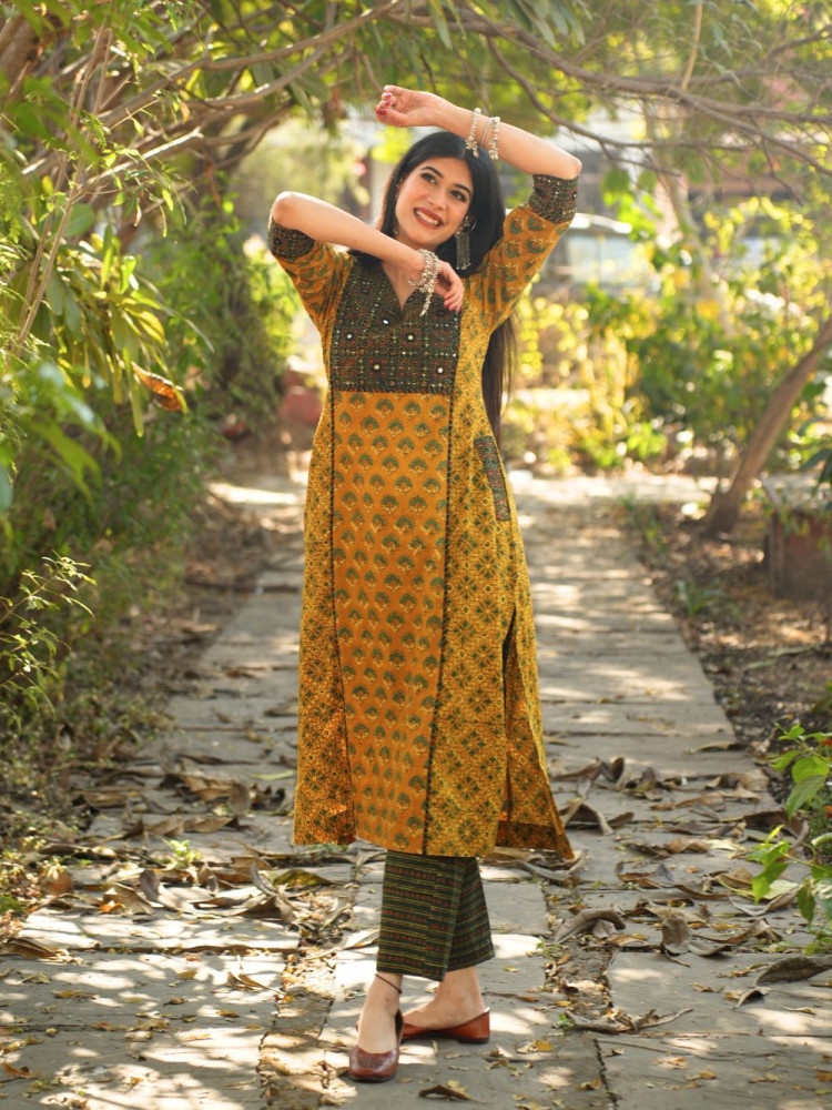 Image of Rozana Mustard Cotton Kurta