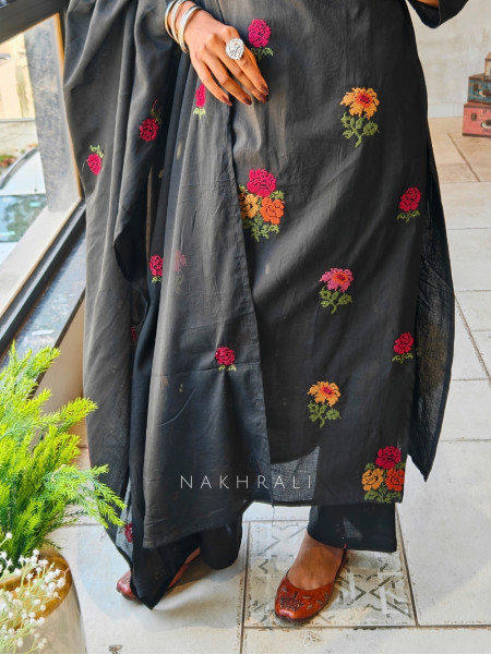 Kavira Black Suit Set with Floral Embroidery Work