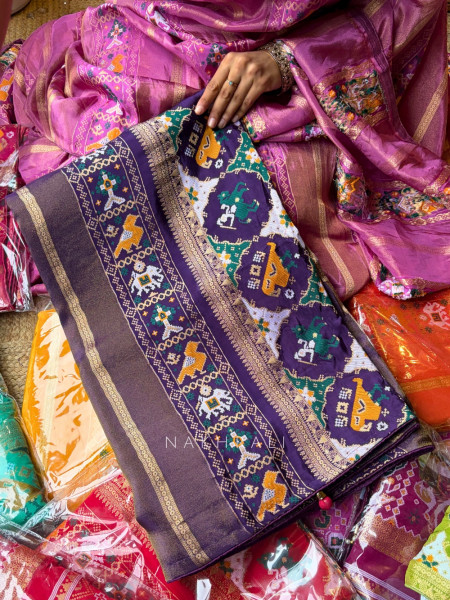 Kalyani Plum Purple  Patola Saree With With Running Blouse Piece