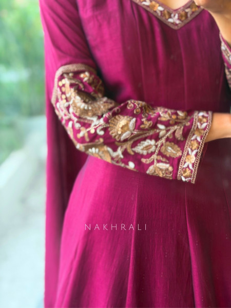 Dastaan Wine Chinon Kalidar Anarkali Set