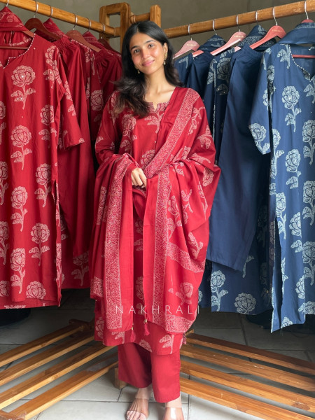Gul-Bahaar Maroon Cambric Cotton Suit Set