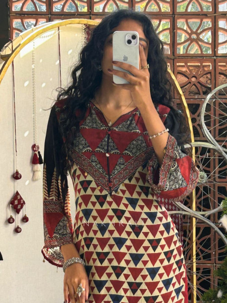 Triya Maroon Printed Pant Kurta Set with Tassel Detail