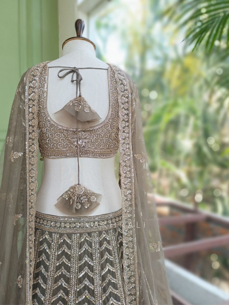 Zeenoora Grey Lehenga Set with Embroidery, Beads & Sequin Work