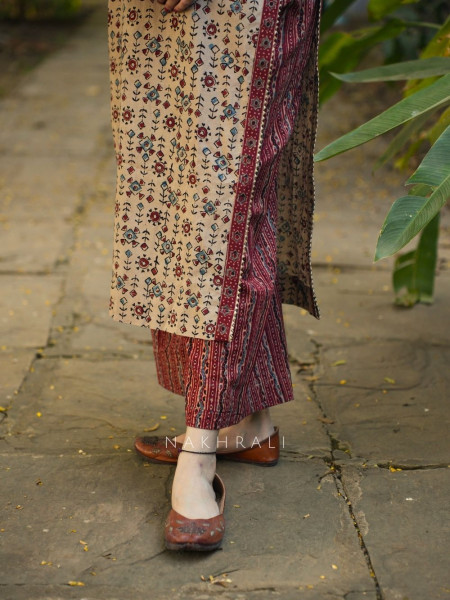 Niloufar Beige  Cotton Kurta Pant Set with Sequin Work