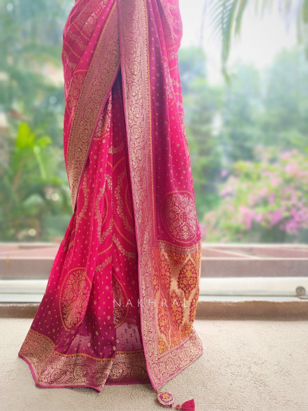 Bandhika Wine Saree With Bandhani-Inspired Woven Motifs