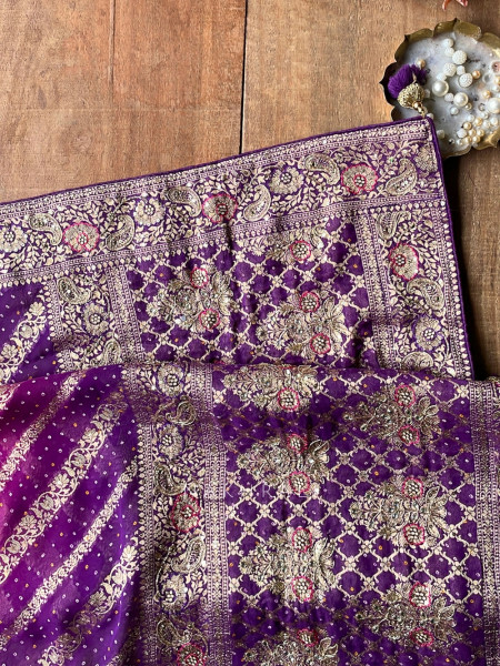 Sarika Purple Bandhani Saree With Running Blouse Piece