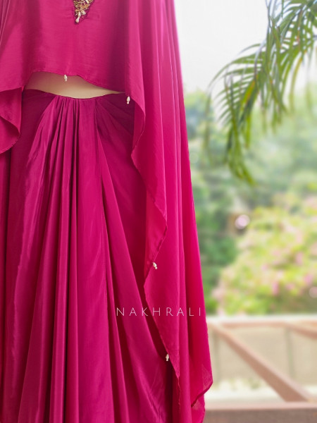 Fuchsia Fluidity Magenta Cape Set