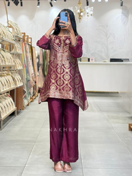 Shahi Wine Woven Jacquard Kurta Pant Set