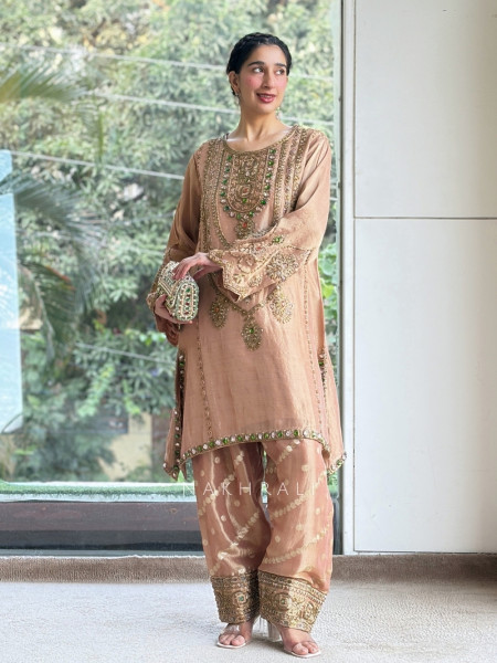 Firdaus Jewel-Neck Peach Suit Set