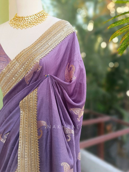 Tavira Lavender Saree with Broad Border and Unstitched Blouse Piece