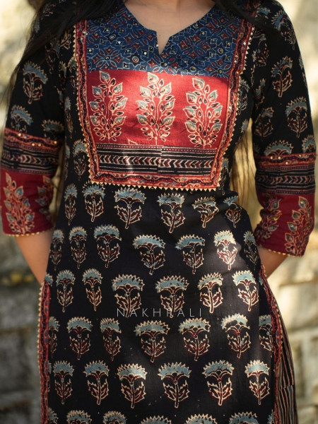 Niloufar Black Cotton Kurta with Sequin Patch Work