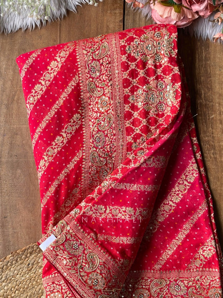 Sarika Red Bandhani Saree With Running Blouse Piece