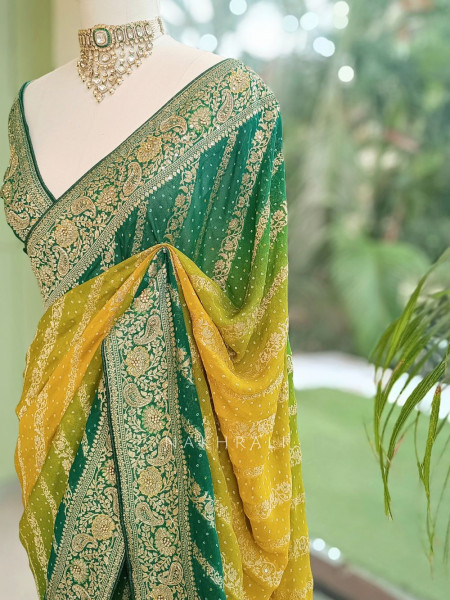 Sarika Green Bandhani Saree With Running Blouse Piece