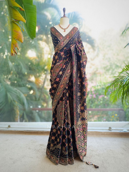 Solvara Black  Bandhani Saree with Traditional Border