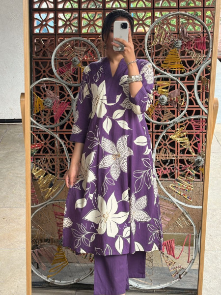 Floral Purple Cotton Pant Kurta Set with Pockets