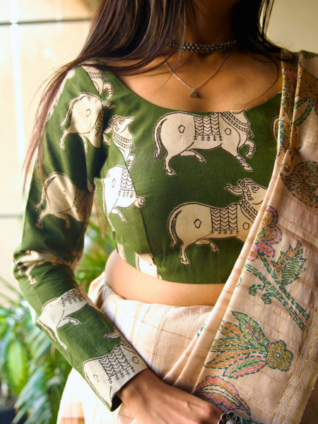 Nandi Green Cotton Printed Blouse