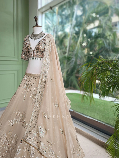 Noor-e-Kundan Beige Lehenga Set