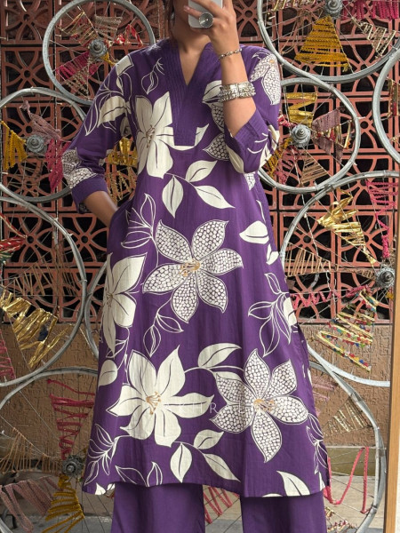 Floral Purple Cotton Pant Kurta Set with Pockets