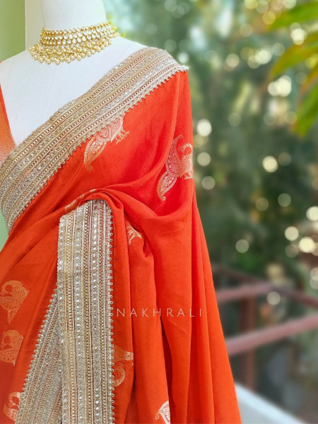 Tavira brick Saree with Broad Border and Unstitched Blouse Piece
