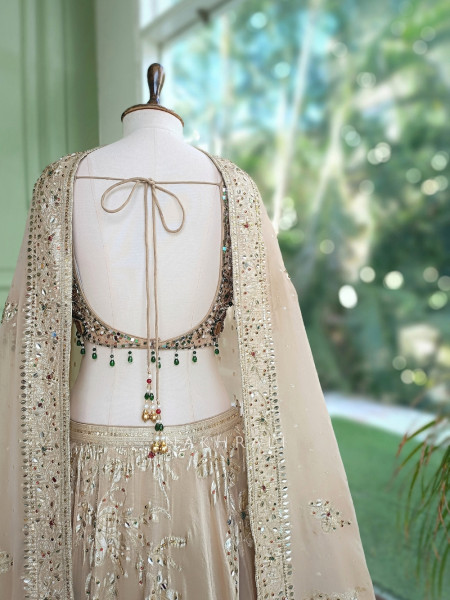 Noor-e-Kundan Beige Lehenga Set
