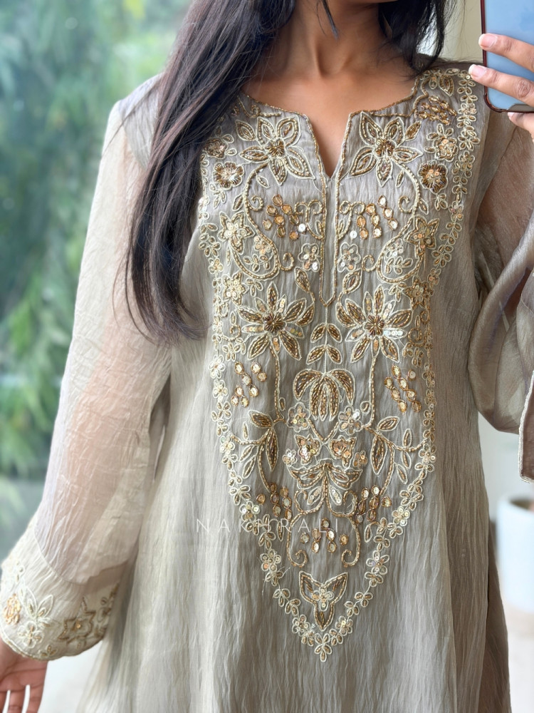 Image of Shabnam Crinkle Light Grey Organza Tissue Kurta Pant Set