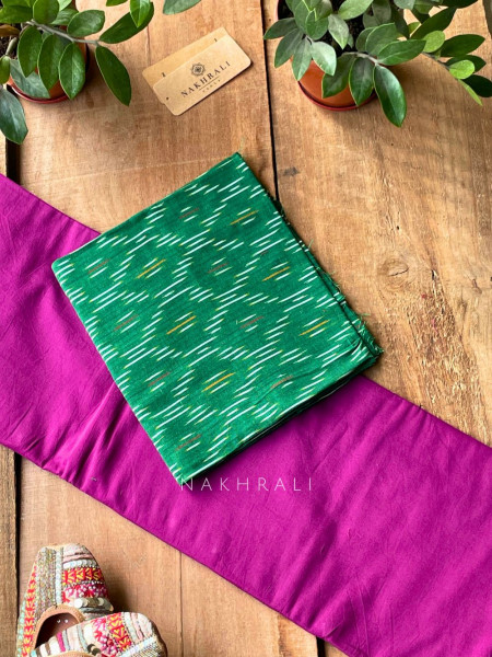 Sutra Wine Solid Cotton Saree with Printed Blouse