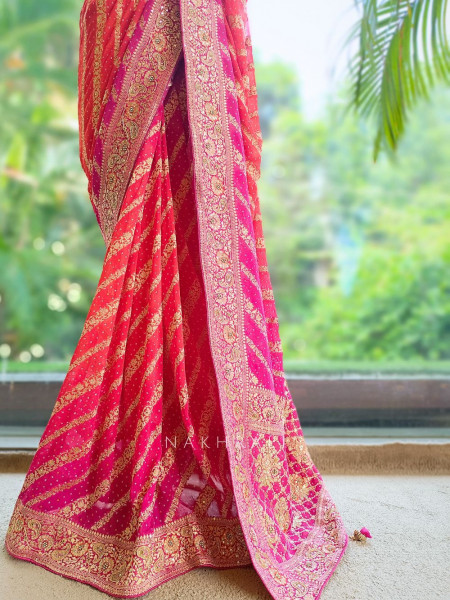 Sarika Magenta Bandhani Saree With Running Blouse Piece