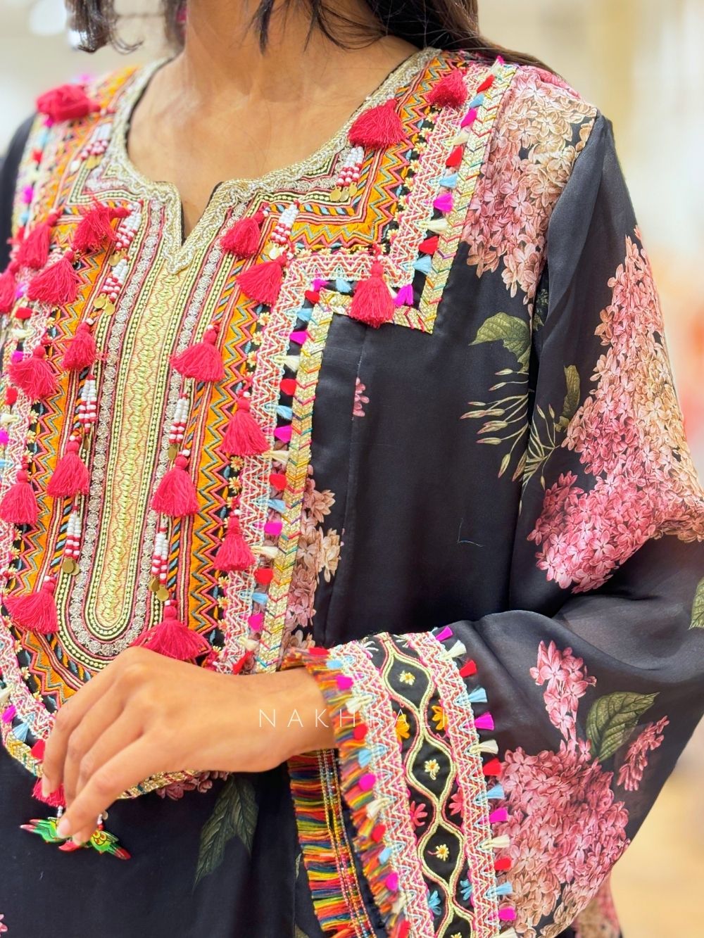 Zerina Black Floral Pakistani Suit Set with Embroidered Neckline Zerina Black Floral Pakistani Suit Set with Embroidered Neckline