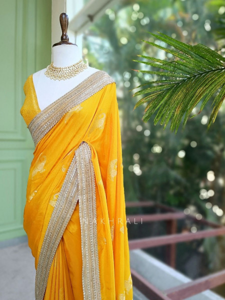 Tavira Yellow Saree with Broad Border and Unstitched Blouse Piece