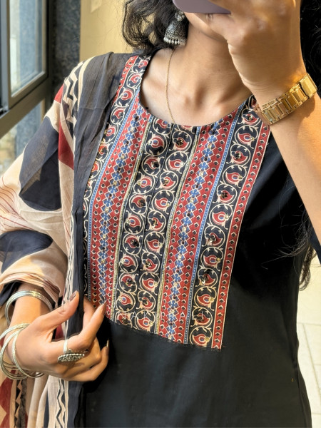Virexa Black Printed Yoke Kurta Pant Set with Dupatta