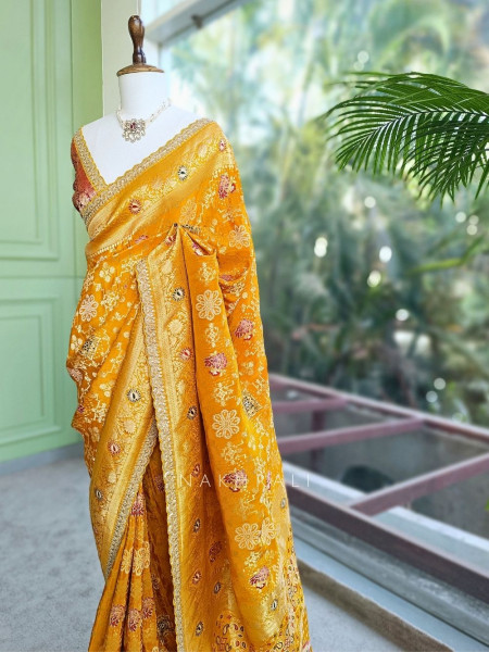 Anant Bindu Yellow Bandhani Print Saree with Sequin Border