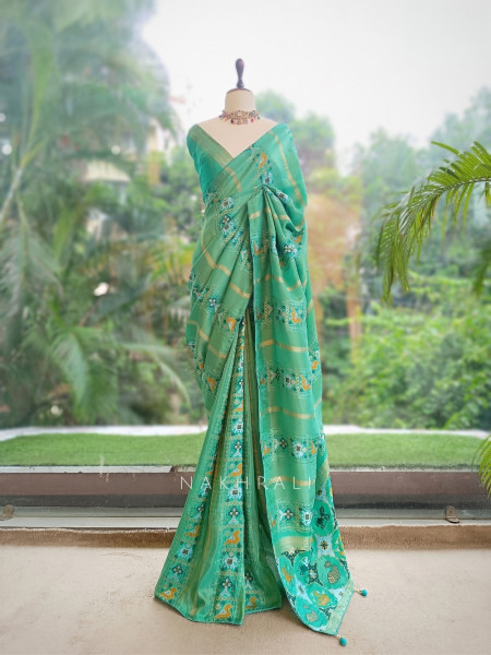 Kalyani Plum Rama Patola Saree With With Running Blouse Piece