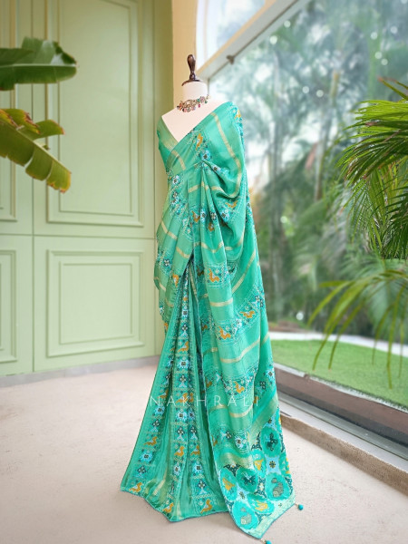 Kalyani Plum Rama Patola Saree With With Running Blouse Piece
