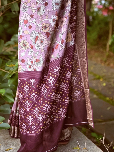 Mehek Purple Floral Saree with Subtle Zari Detailing