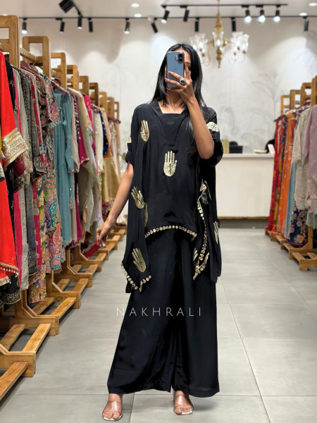Kaelith Noir Hand Motif Kaftan Palazzo Set