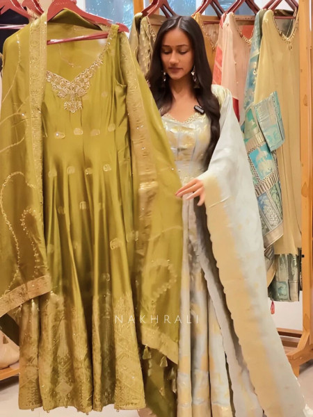 Tavisha Green Banarasi Weave Anarkali