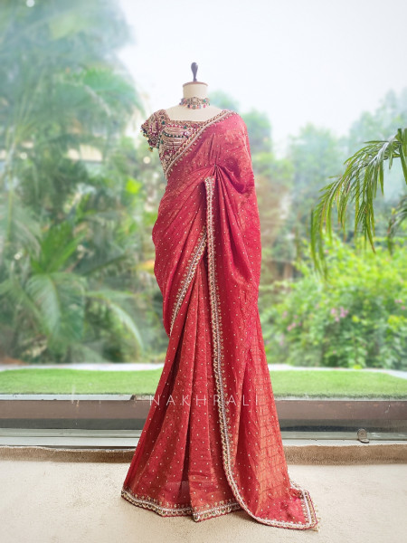 Kundankaari Maroon Crushed Chinon Saree