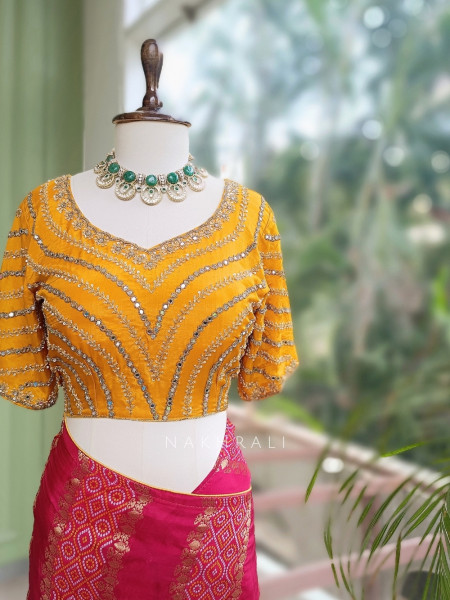 Pravahini Magenta Bandhani Saree with Sequin, Cut Dana & Mirror Work Readymade Blouse