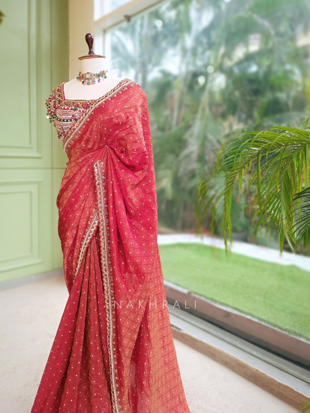 Kundankaari Maroon Crushed Chinon Saree