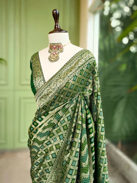 Riva Green Georgette Bandhani Saree with Gota Lace