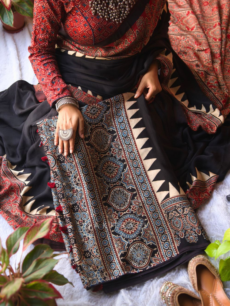 Image of Mohini Black Modal Printed Saree Collection