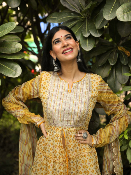 Kashti Yellow Garara Set